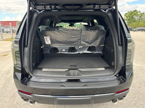 New 2026 Chevrolet Tahoe RST w/ RST Capability Package image 13