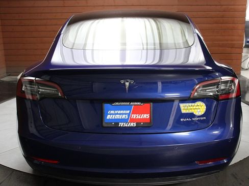 Used 2022 Tesla Model 3 Long Range image 11