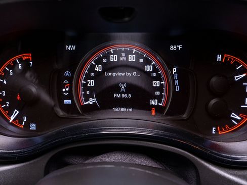 Used 2023 Dodge Durango AWD image 22