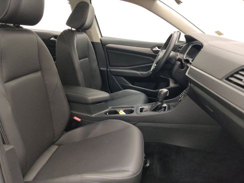 Used 2020 Volkswagen Jetta SE FWD image 21