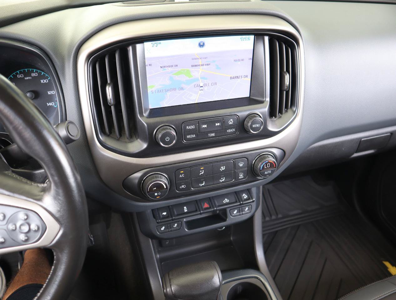 Used 2015 Chevrolet Colorado Z71 AWD/4WD image 48
