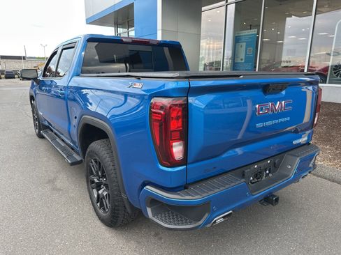 Used 2024 GMC Sierra 1500 Elevation w/ Elevation Premium Package AWD/4WD image 7
