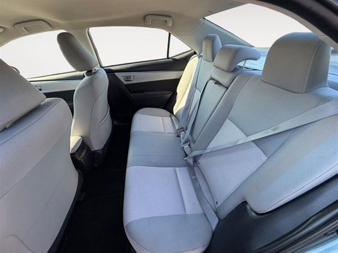 Used 2015 Toyota Corolla LE FWD image 14