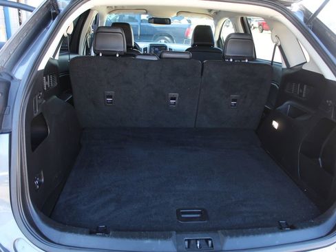 Used 2024 Ford Edge SEL image 18