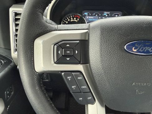 Used 2015 Ford F150 Lariat AWD/4WD image 16