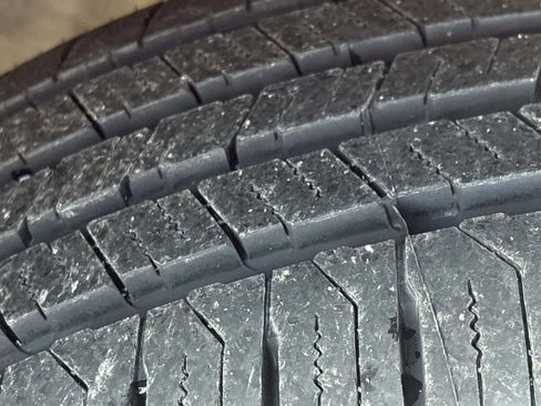 Used 2023 Jeep Grand Cherokee Overland image 12