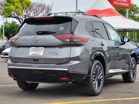 New 2026 Nissan Rogue Platinum w/ Platinum Premium Package AWD/4WD image 4