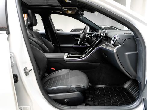 Used 2023 Mercedes-Benz C 43 AMG 4MATIC Sedan image 35