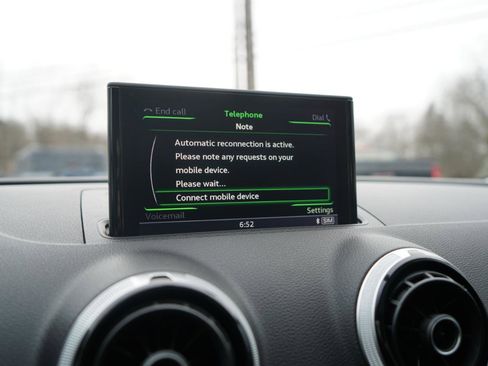 Used 2016 Audi A3 e-tron Premium Plus w/ Premium Plus Package image 34