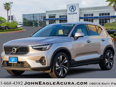 Used 2024 Volvo XC40 B5 Plus w/ Protection Package Premier