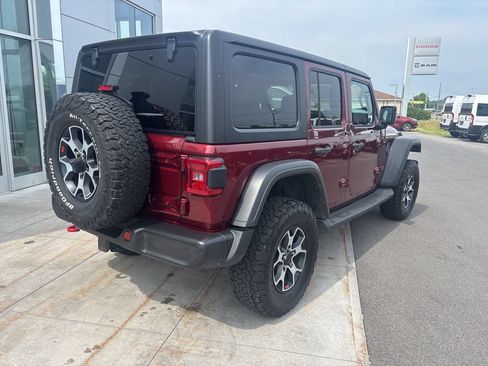 Used 2022 Jeep Wrangler Unlimited Rubicon w/ Dual Top Group AWD/4WD image 10