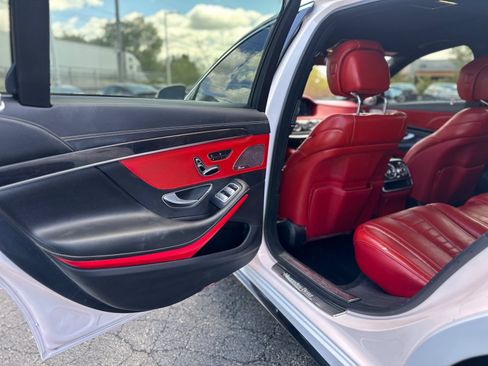 Used 2018 Mercedes-Benz S 560 4MATIC Sedan w/ AMG Line Exterior image 33