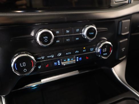 Used 2021 Ford F150 Platinum w/ Equipment Group 701A High image 8