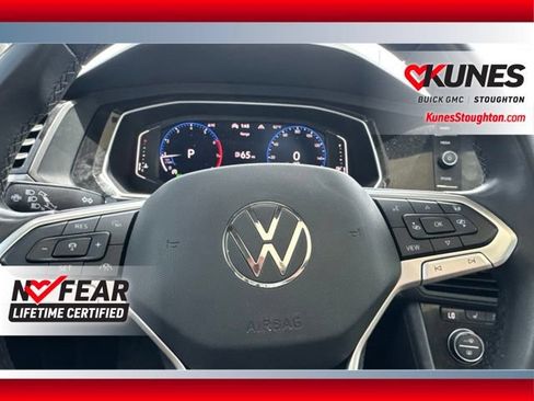 Used 2024 Volkswagen Jetta SEL FWD image 20