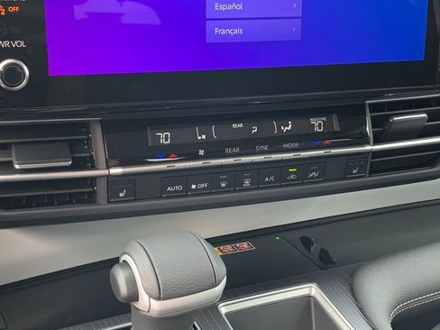New 2026 Toyota Sienna XLE FWD image 25
