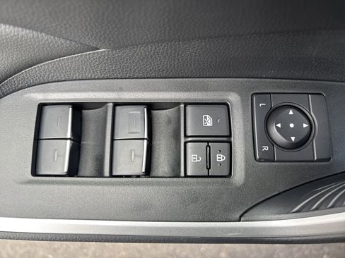 Certified 2025 Toyota RAV4 XLE w/ Convenience Package image 17