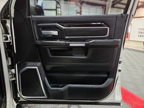 Used 2019 RAM 3500 Laramie image 36