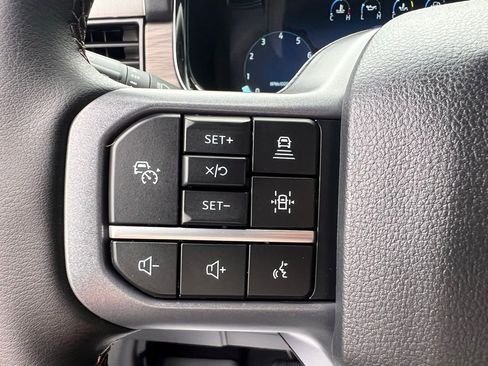 New 2025 Ford F150 Lariat w/ Equipment Group 501A Mid image 25