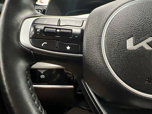Used 2023 Kia Sportage EX AWD/4WD image 21