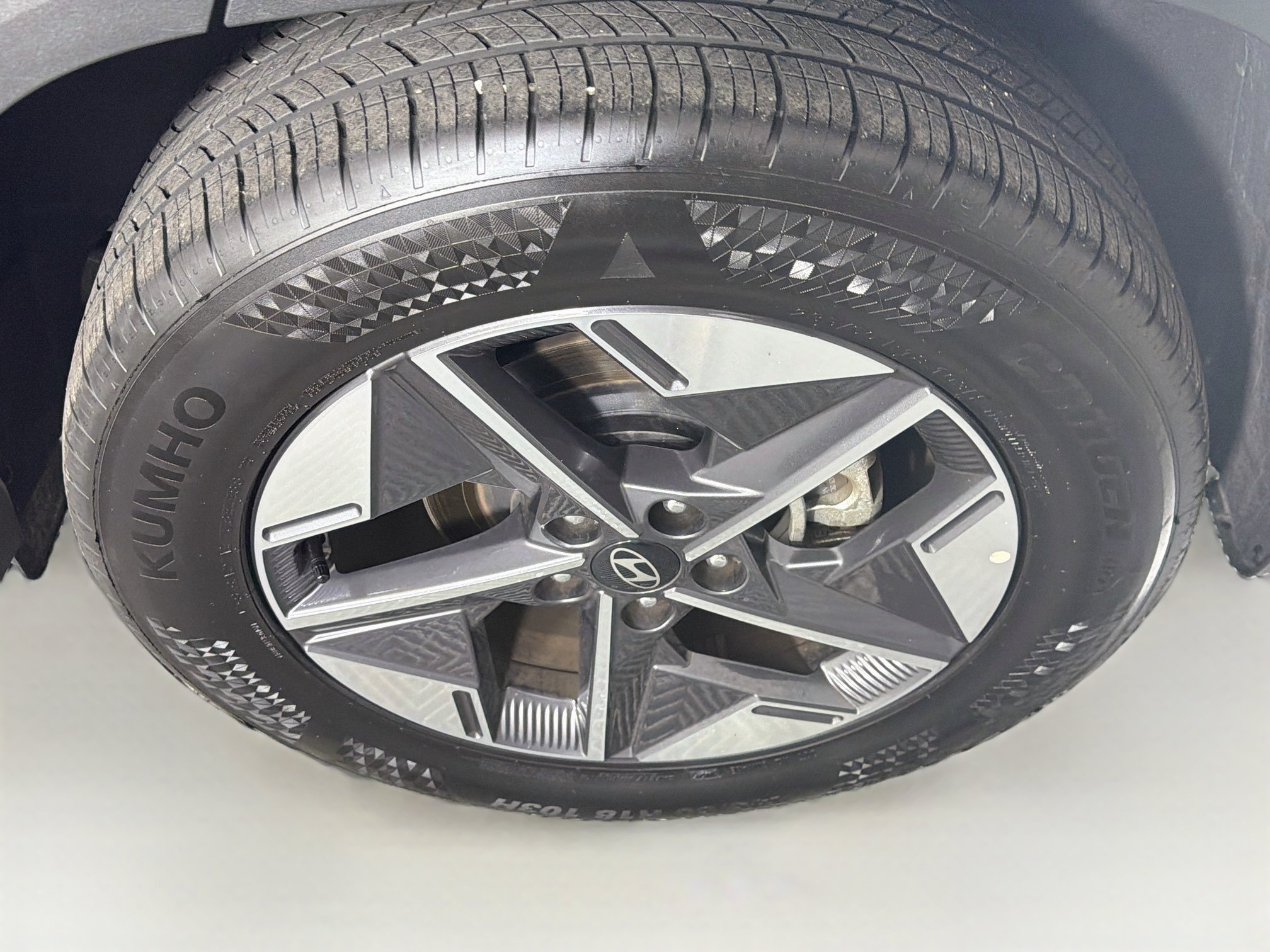 Used 2026 Hyundai Tucson SEL Plus FWD image 11