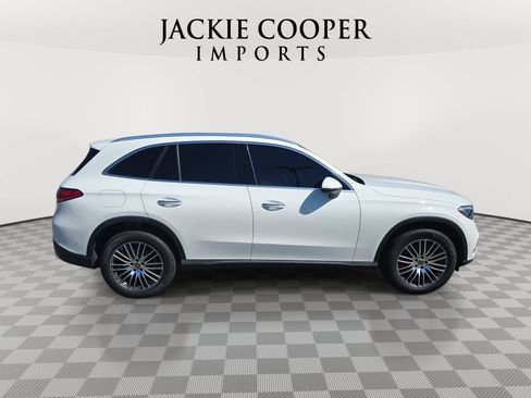 Certified 2026 Mercedes-Benz GLC 300 4MATIC image 4