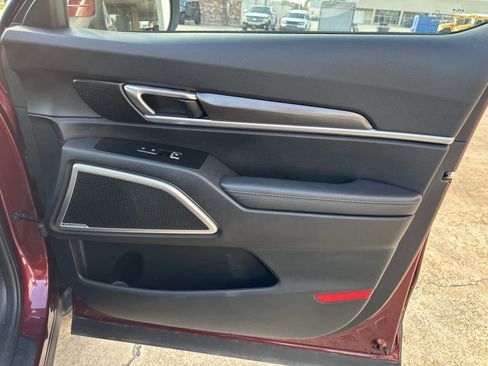 Used 2023 Kia Telluride S w/ S Sunroof Package image 24