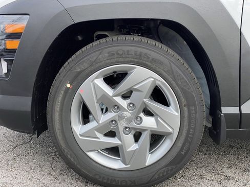 New 2026 Hyundai Kona SE image 37