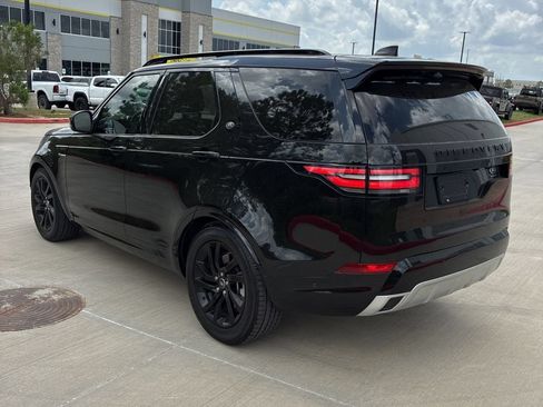 Used 2020 Land Rover Discovery Landmark AWD/4WD image 4