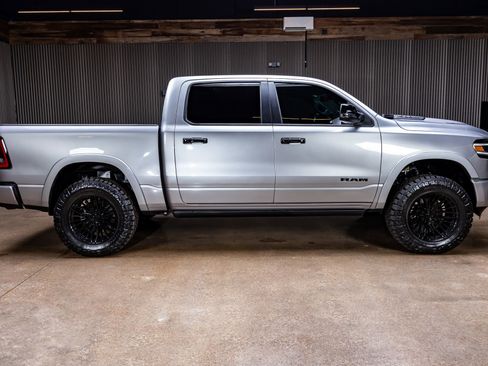 Used 2023 RAM 1500 Limited image 11