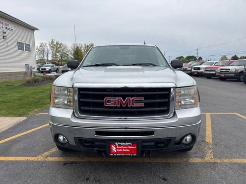 Used 2011 GMC Sierra 1500 SLE AWD/4WD image 3