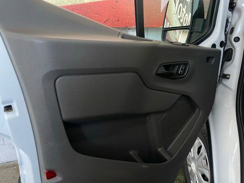 Used 2023 Ford Transit 350 XLT image 23