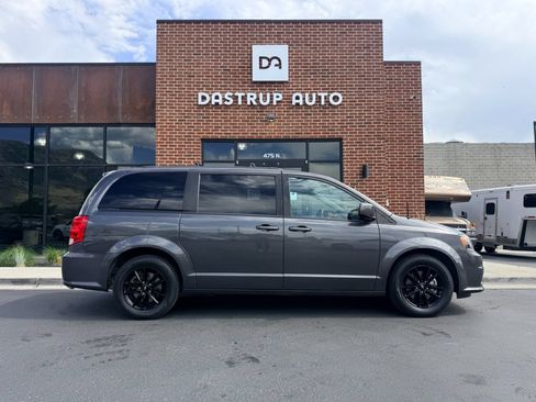 Used 2019 Dodge Grand Caravan GT FWD image 9