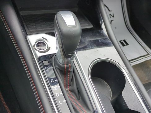 Used 2023 Nissan Altima 2.5 SR w/ SR Premium Package image 20