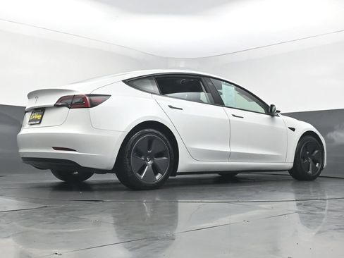 Used 2023 Tesla Model 3 Standard Range RWD image 46