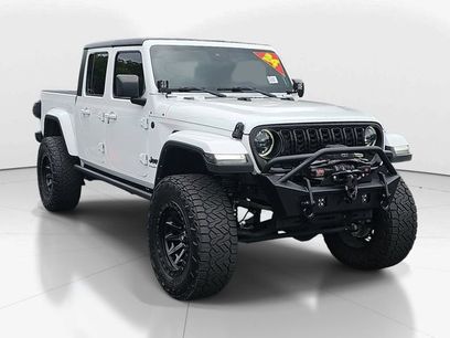 Used 2024 Jeep Gladiator Sport