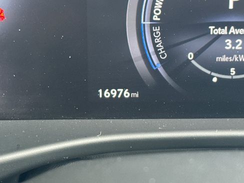 Used 2023 Lexus RZ 450e Premium w/ Technology Package image 35