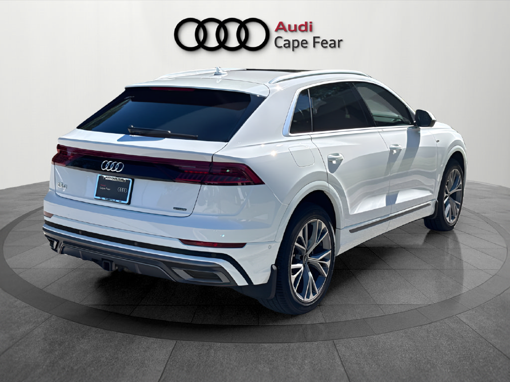 Used 2023 Audi Q8 Premium Plus AWD/4WD image 6