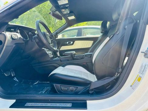 Used 2015 Ford Mustang 50 Years RWD image 7