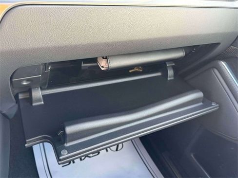 Used 2024 Lexus GX 550 image 39