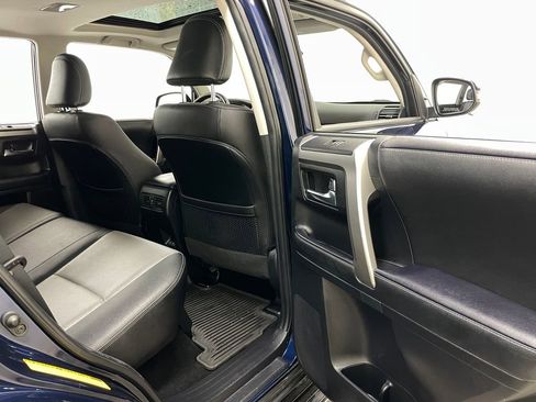 Used 2024 Toyota 4Runner SR5 Premium w/ Moonroof Package AWD/4WD image 41