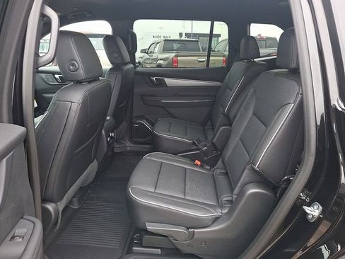 New 2026 Buick Enclave Preferred image 11