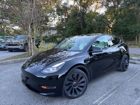 Used 2021 Tesla Model Y Performance image 2