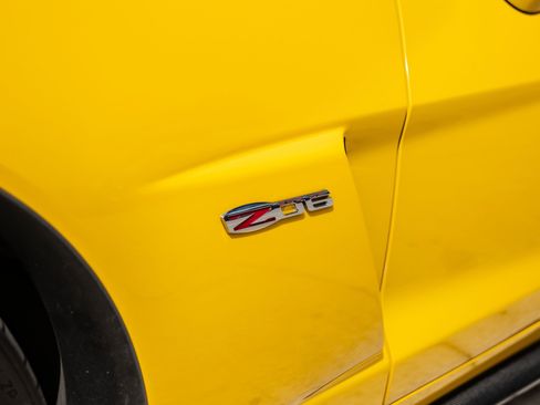 Used 2011 Chevrolet Corvette Z06 w/ Z07 Performance Package RWD image 22