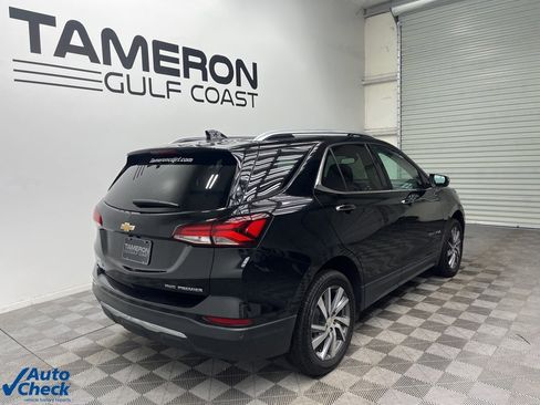 Used 2022 Chevrolet Equinox Premier w/ LPO, Floor Liner Package image 7