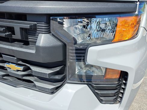 Used 2024 Chevrolet Silverado 1500 Custom RWD image 9