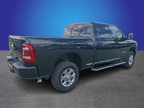 Used 2024 RAM 2500 Laramie AWD/4WD image 4