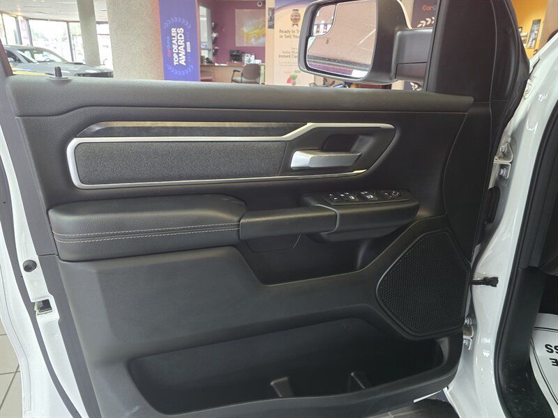 Used 2020 RAM 1500 Big Horn AWD/4WD image 7