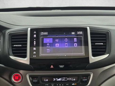 Used 2017 Honda Pilot EX-L image 18