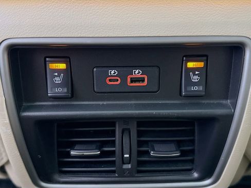 Used 2019 Nissan Murano Platinum image 26