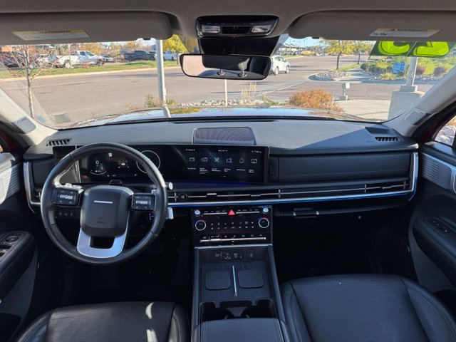 Used 2025 Hyundai Santa Fe Limited AWD/4WD image 13